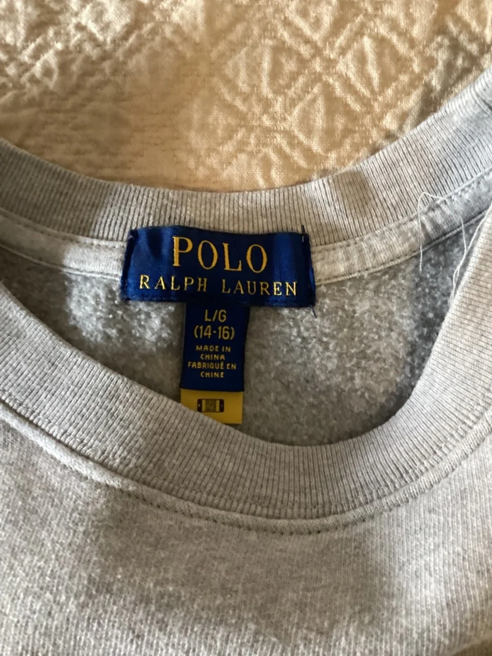 Polo Ralph Lauren boys size 14/16 holiday bear sweatshirt